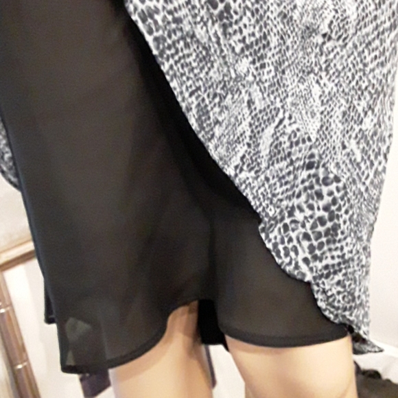 NEW WO TAGS Reptile Skirt Lined 2X - Picture 3 of 6